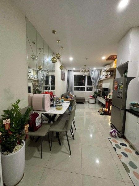 Chung cư Carillon 3, Hoàng Hoa Thám, P13, TB. 74m2, Nội thất, 9tr/tháng.