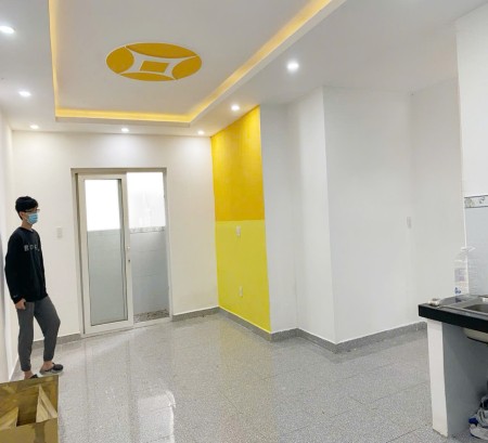 Cho thuê cuối tháng căn hộ Đại Thành DT 75m2, 2pn, 2wc nhà trống 0902855182