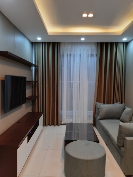 CĂN HỘ SKY CENTER - Đường Phổ Quang - 75m2/2 Phòng Ngủ/2WC- Trang bị đầy đủ nội thất - Gần Sân Bay