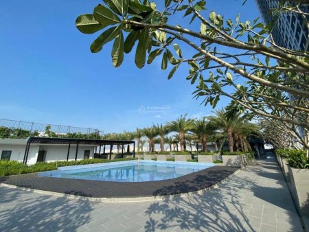 Cần cho thuê officetel view hồ bơi 37m2 giá 8.5tr có nội thất. LH xem nhà 0906385525