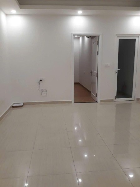 Chung cư Bàu cát, p10, Tân BÌnh: 75m2, 2p ngủ, 2wc, NTCB, 10tr/th