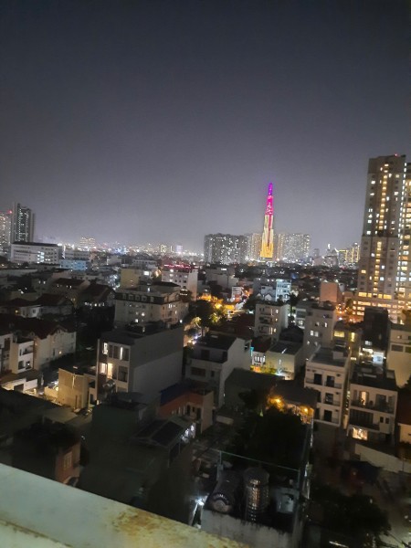 Cho thuê căn hộ Thủ Thiêm Sky Q2: 2 phòng ngủ, đầy đủ tiện nghi. Giá 12 tr/thang.