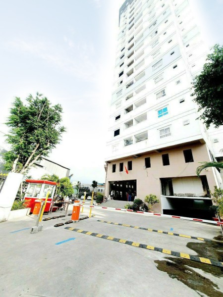 Căn hộ Đại Thành (Cloudy Đầm Sen) DT 75m2, 2PN, 2WC nhà trống 7.5tr/th 0902855182