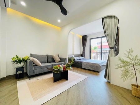 Cho Thuê Căn Hộ Ban Công Thoáng Mát Đầy Đủ Tiện Nghi