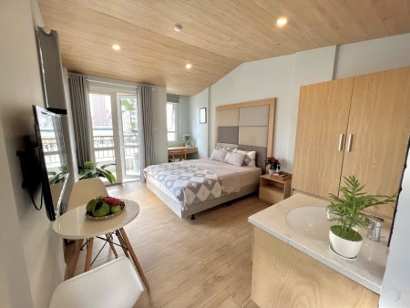Căn hộ mới cập nhật full nội thất, cửa sổ trời, siêu thoáng mát