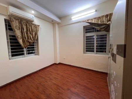 Chính chủ cho thuê Chung cư 80m2, 2 PN, 2 PVS, nhà C chung cư Bộ Quốc phòng, 120 Hoàng Quốc Việt