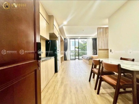 Khai trương căn hộ mới 100%, Đầy đủ tiện nghi, Dọn vệ phòng 2lần/tuần - Ngay Sân Bay Tân Sơn Nhất