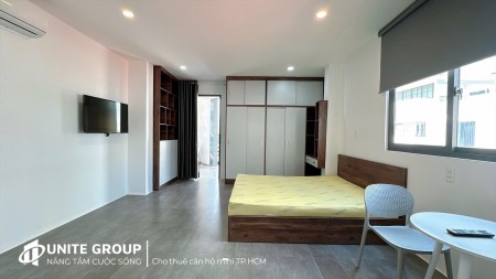 Cho thuê căn hộ 1 phòng ngủ 60m2 phòng còn siêu mới - Ban công siêu rộng gần Hồ Con Rùa, Nguyễn Huệ