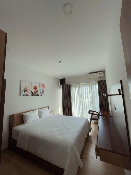 Căn hộ Ruby Garden, Tân Bình : 2P ngủ, 2wc, rộng 87m2, 11tr/th