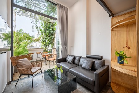 Duplex chill - ban công sân vườn Thạch Thị Thanh gần Công viên Lê Văn Tám, thờ Hồng Tân Định Quận 1