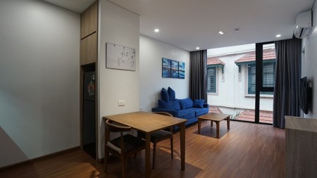 Cho thuê căn hộ dịch vụ tại Xuân Diệu, Tây Hồ, 55m2, 1PN, đầy đủ nội thất mới hiện đại