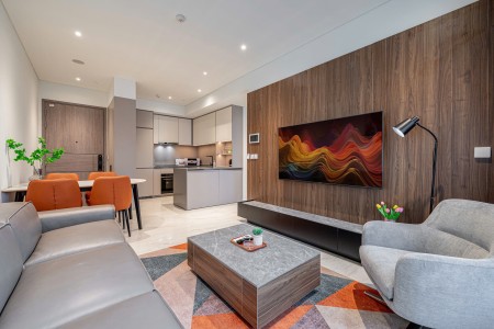 OPERA CHO THUÊ 2PN ĐẦY ĐỦ NỘI THẤT, TẦNG CAO VIEW ĐẸP, BAN CÔNG CỰC CHILL