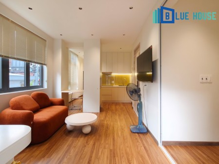 Khai trương căn hộ cao cấp giữa trung tâm Quận 3 – 1 phòng ngủ riêng, có ban công