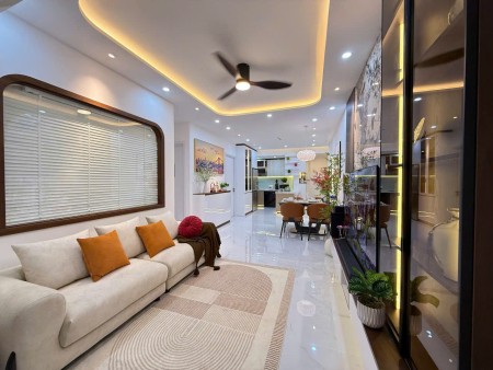 Em chuyên cho thuê Sky Garden PMH 2-3 phòng ngủ chỉ từ 11 triệu. Cam kết 100% nhà đẹp, giá tốt
