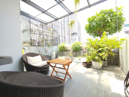 Cho thuê căn hộ Q3 Studio ban công sân vưởn 50m2, Thang máy, Hà Đô Centrosa, Sài Gòn Mall, Hồ Kỳ Hòa