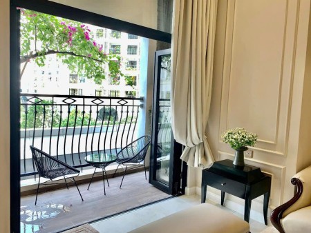 Chính chủ cho thuê duplex 180 m2 vip nhất Royal City giá 30 triệu, LH: 0912 396 400 - miễn TG)