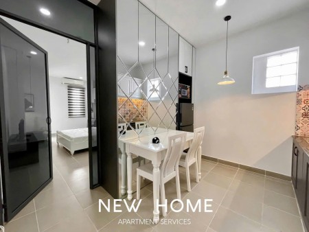 Căn hộ full NT cao cấp mặt tiền thang máy Võ Trường Toản P2 Bình Thạnh gần chợ Bà Chiểu giáp Quận 1