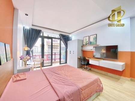Ảnh 2 - Cho thuê phòng quận 1, ban công siêu rộng ngay chân cầu Calmette,…