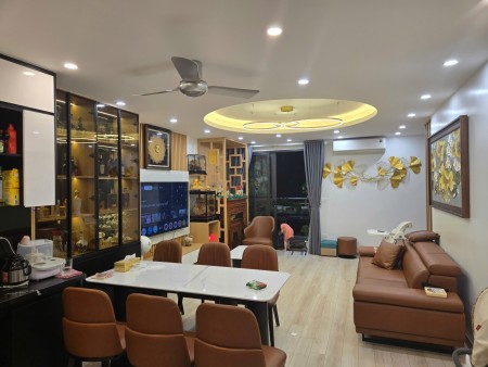 Ảnh 3 - Chung cư C6 Mỹ Đình 1 nội thất cao cấp đầy đủ (130m2) - Có…