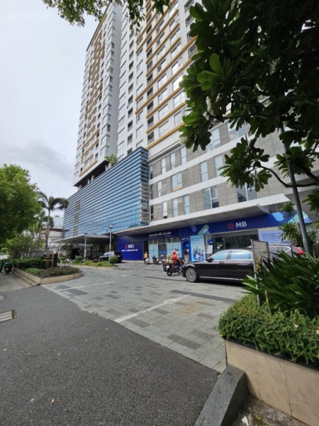 Cho thuê CC The Prince Residence, 25 triệu, 100m2, 3PN + 2WC, view đẹp, giá tốt tại Phú Nhuận, HCM