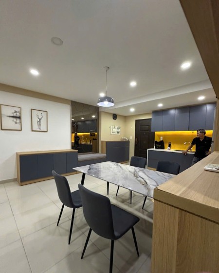 Cần sang gấp hợp đồng thuê CHCC Scenic Valley, PMH, Q7 89m2, nhà đẹp, giá siêu rẻ