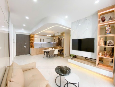 Cho thuê CC New Saigon Hoàng Anh 3, 9 triệu VND, 99m2, 2PN, 2WC, view đẹp LH: 0914574528(Em Thao)