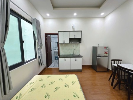 Cho thuê phòng có cửa sổ – Giờ giấc tự do – Quận 5.