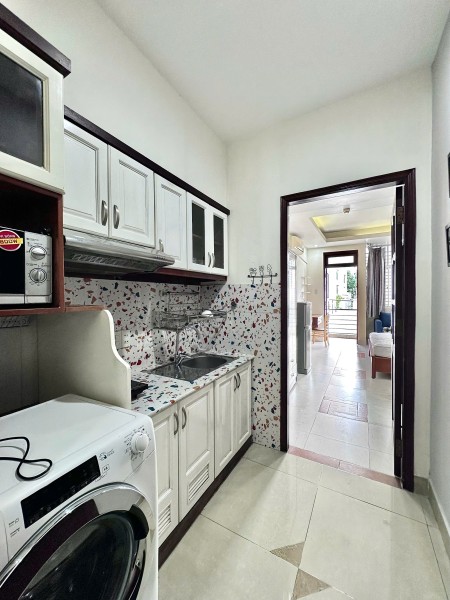 1PN ban công ngay Võ Thị Sáu - Trương Quyền gần CV Lê Văn Tám, nhà thờ Tân Định Quận 3 giáp Quận 1