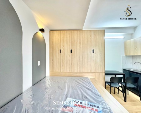 Phòng cho sinh viên, người đi làm lịch sự – Có cửa sổ thoáng mát – Hỗ trợ deal giá