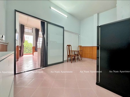 Căn Hộ 1PN 45m2 Ban Công Siêu Thoáng Máy Giặt Riêng Full Nội Thất Ngay Phan Văn Trị Gần Chợ Bà Chiểu