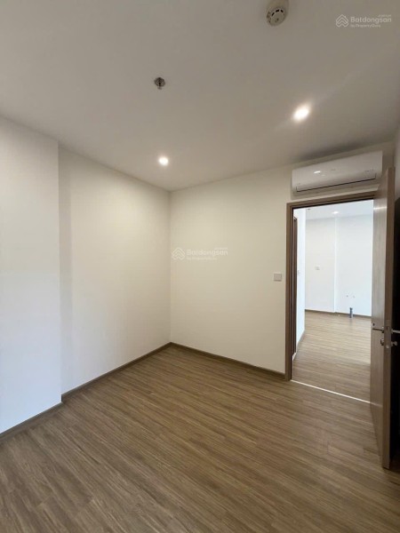 Chính chủ cần cho thuê căn hộ 2N 2VS 55m2 toà SA1 Vinhomes Smart City