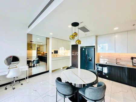 For rent – 2BR fully furnished - Empire City