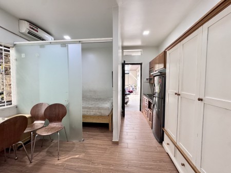 Căn Hộ 2PN Cửa Sổ Lớn, Máy Giặt Riêng – Ngã Tư Hàng Xanh, Hutech, Chu Văn An – BT