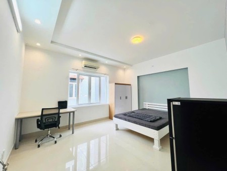 Cho thuê căn hộ 1pn tách bếp full nội thất ngay đối diện Rmit, TDT Q7