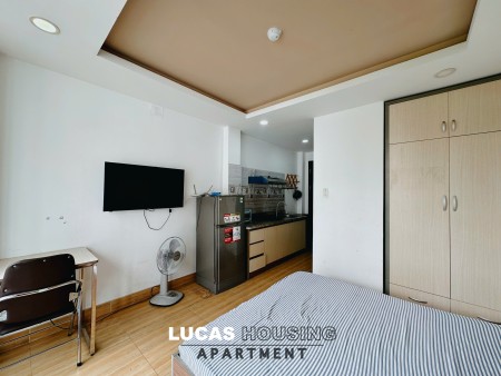 Chdv ngay trung tâm Phú Nhuận full nội thất - Thang máy - Ban công thoáng mát - Khu vực an ninh tốt