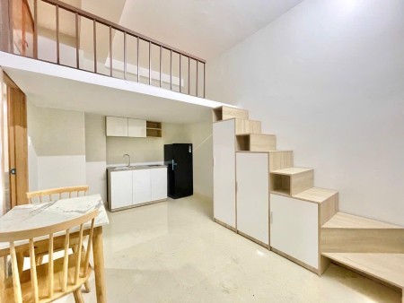 Ngay sân bay Tân Sơn Nhất, căn hộ Duplex