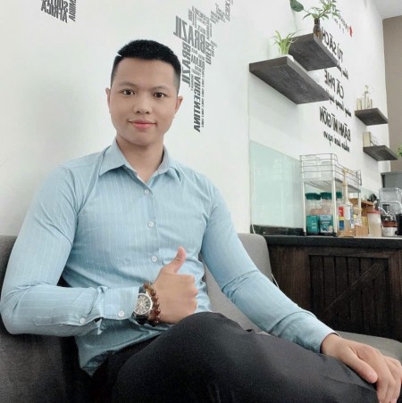 Hữu Văn