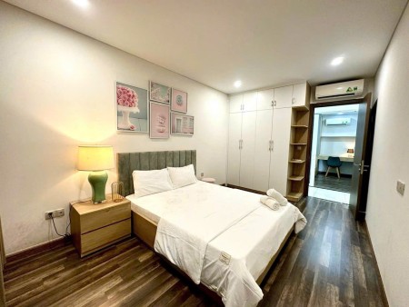 Chung cư Satra, Phan Đăng Lưu, P7, PN: 90m2, 2pn 2wc 17tr/tháng, nội thất