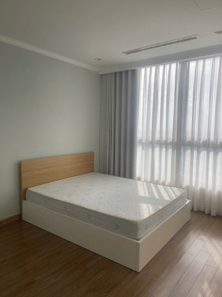 Chung cư Satra Eximland, Phan Đăng Lưu, PN: 90m2, 2p ngủ, đầy đủ NT, 17tr/th