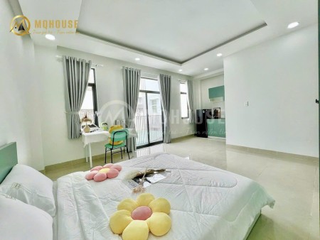 Sống Sang Tại Bình Thạnh – Căn Hộ Ban Công cực thoáng ngay chợ Hoàng Hoa Thám - Bình Thạnh