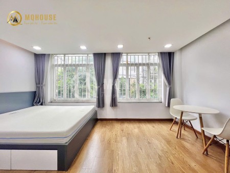 Căn hộ cửa sổ lớn thoáng, 45m², bồn tắm – Ngay ĐH UEF, Hồng Bàng – Cầu Thị Nghè – Nguyễn Cửu Vân, BT