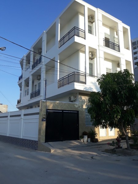 Cho thuê căn hộ mini 35m2 Phạm Văn Đồng Thủ Đức có máy lạnh