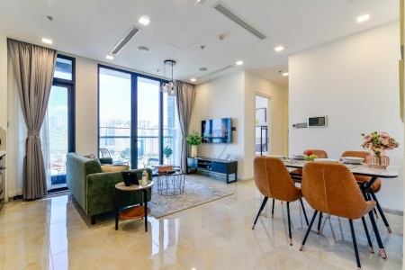 Cho thuê căn hộ 2PN, 2WC, 72m2 tại Vinhomes Golden River BaSon, giá chỉ 25 triệu view Landmark