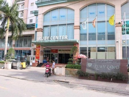 Cho thuê căn hộ Ruby Land 04 Lê Quát - Quận Tân Phú: 117m2, 3pn, 3wc,Nội thất cơ bản, Giá 11tr/th TL