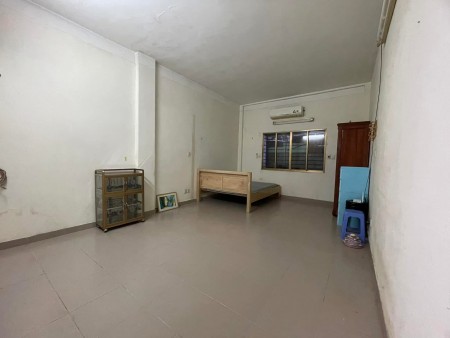 Căn hộ 30m2 1PN Chung cư 249 Trần Hưng Đạo Quận 1