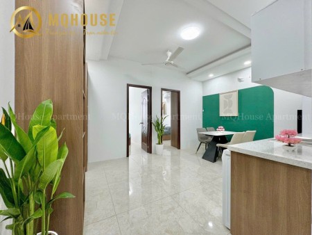 Cho Thuê Căn Hộ 2 Phòng Ngủ Ban Công, Full Nội Thất - Gần Sân Bay, CV Hoàng Văn Thụ