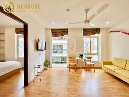 CHO THUÊ CHDV 2PN BAN CÔNG/CỬA SỔ SANG TRỌNG KHU SÂN BAY NHIỀU TIỆN ÍCH