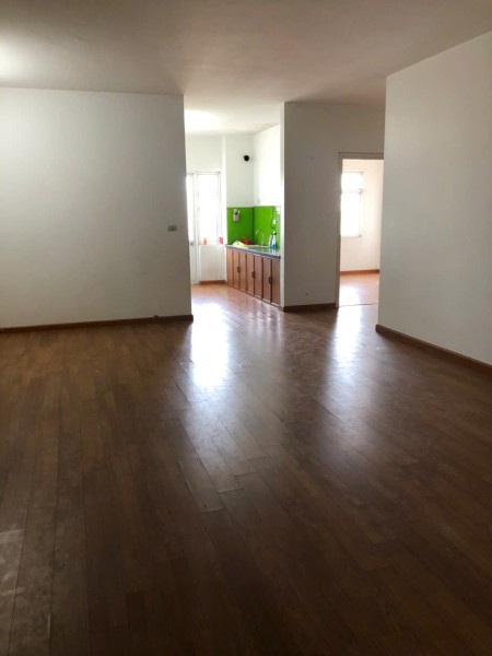 Cho thuê căn hộ chung cư 90m2 tại Hoàng Mai Hà Nội