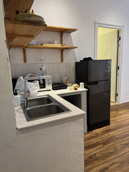 Cho thuê căn hộ 2 phòng ngủ chung cư 207 Bùi Viện