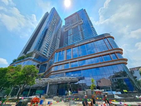 Lancaster Legacy Quận 1 - Cho thuê căn hộ 3PN 126 m2 giá 65 triệu/ tháng - Căn hiếm, view thoáng